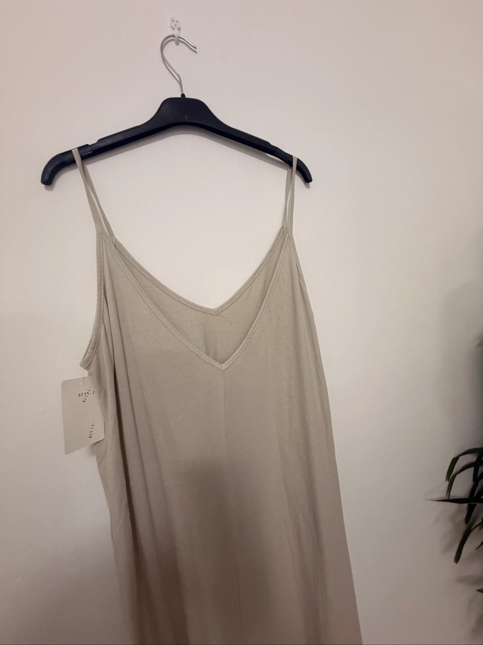 Embroidered floral cotton dress with raffia – photo 4